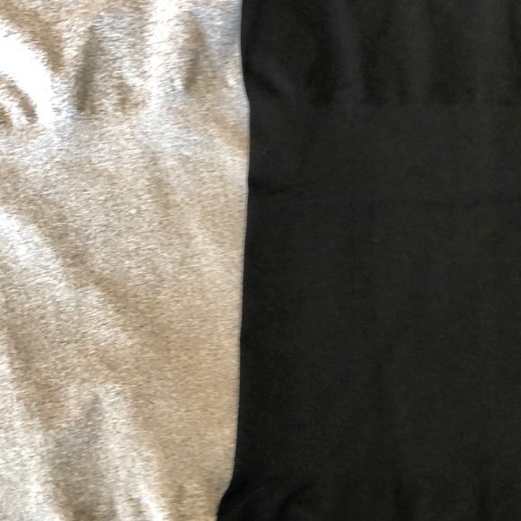 Black & Grey tank - Picture 5 of 5